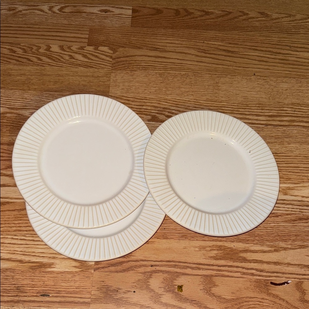 Better Homes And Gardens Cream Dinnerware Set
